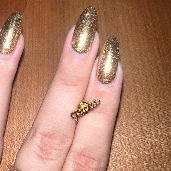 SFK x STUDS Collab - single earring - Picture 3 of 5